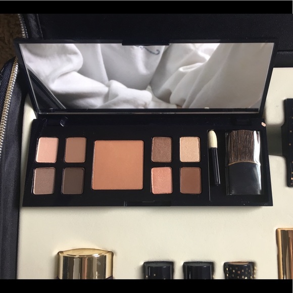 Estée Lauder Makeup Kit Gift Set. Never used - Picture 3 of 4
